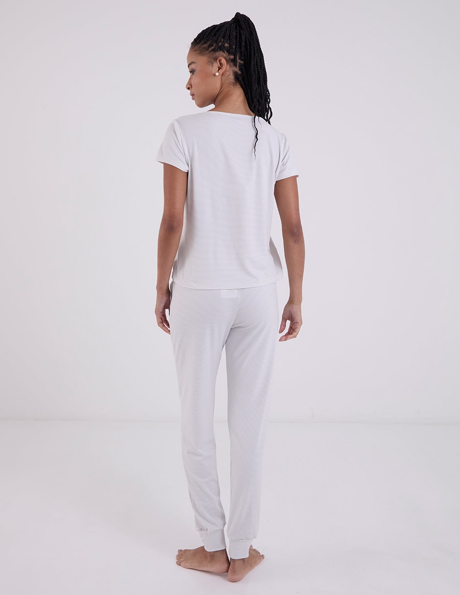 Conjunto pijama para mujer 6