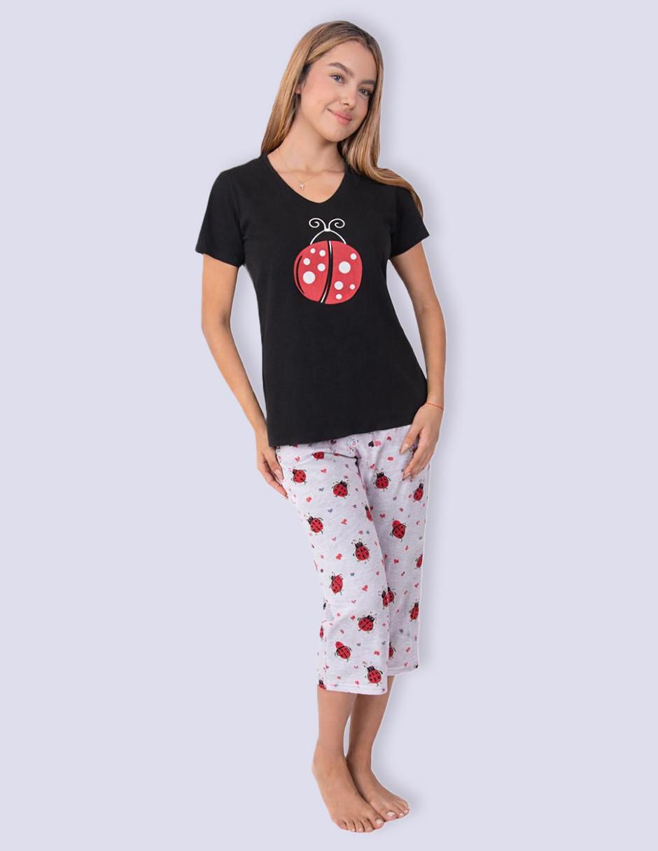 Conjunto pijama para mujer Conjunto pijama para mujer