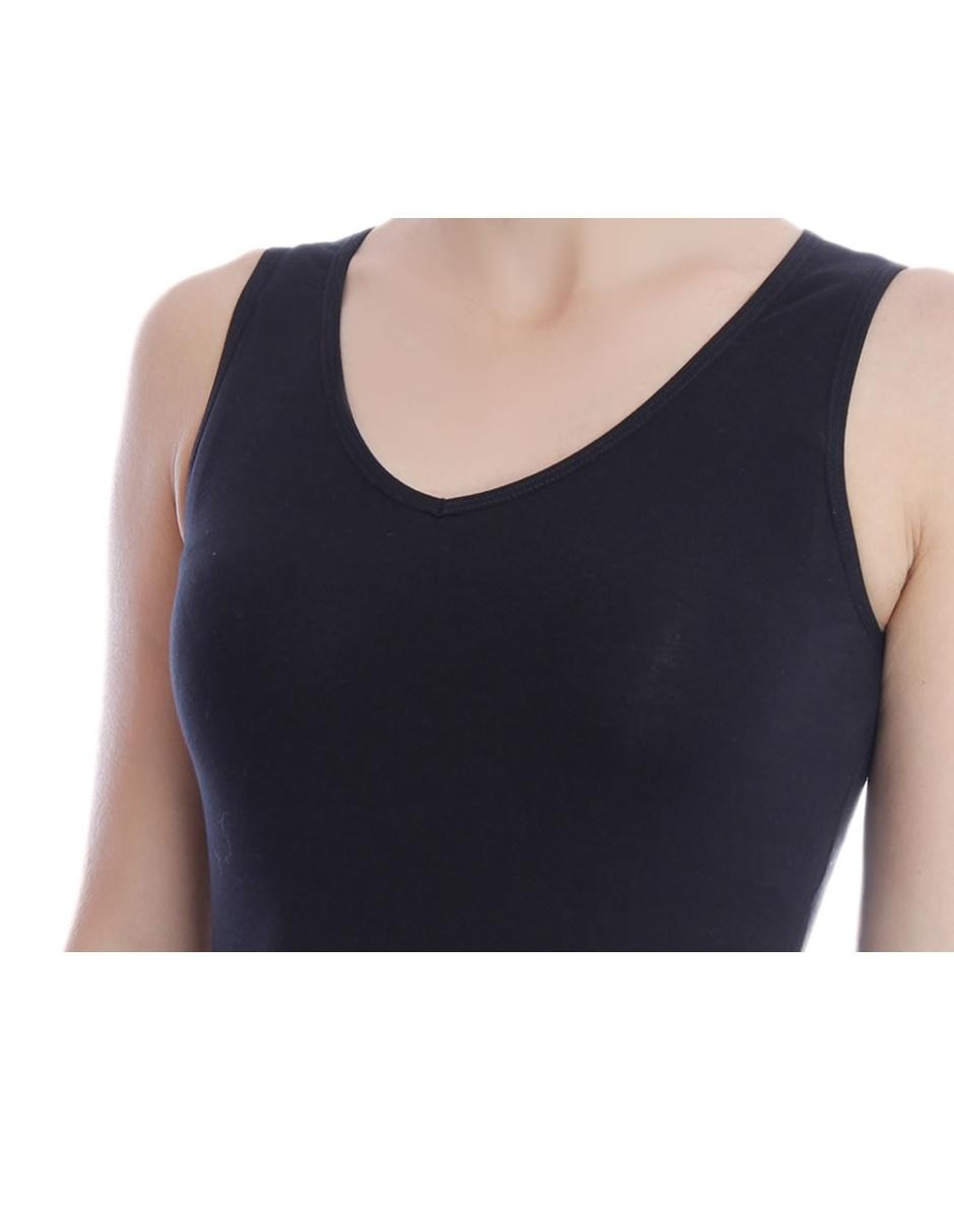 Camiseta Oscar Hackman cuello V de algodón pima